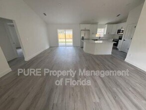 5787 NW 62nd Ave in Ocala, FL - Building Photo - Building Photo