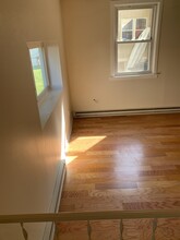 20 W Maple St, Unit 4 in Wrightsville, PA - Foto de edificio - Building Photo