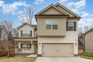 West Winds in Clarksville, TN - Building Photo