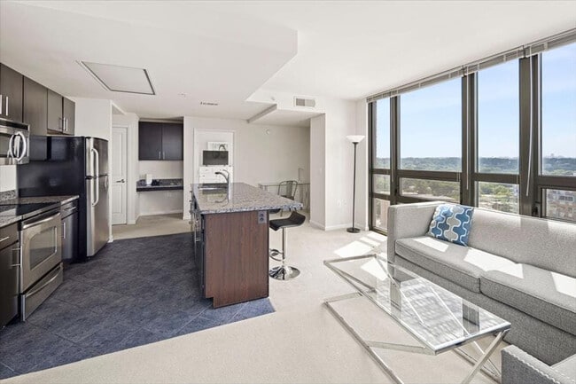 1405 S Fern St, Unit SI ID1054205P