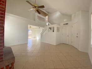 10913 Joe Dimaggio Cir in El Paso, TX - Building Photo - Building Photo