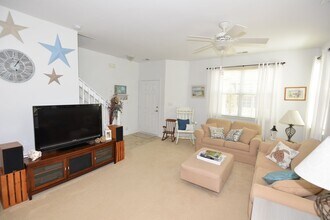 1443 Leckford Dr in Chesapeake, VA - Building Photo - Building Photo