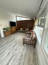 168 Red Maple Dr E in Levittown, NY - Building Photo - Building Photo