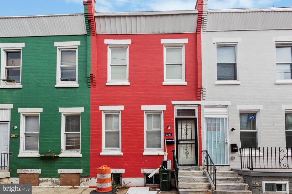 2257 N Bouvier St in Philadelphia, PA - Building Photo