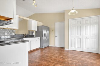 416 Osmosis Dr in Palm Bay, FL - Building Photo - Building Photo