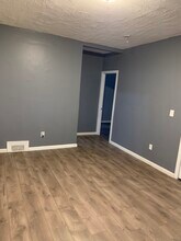 405 Blatchley Ave in New Haven, CT - Building Photo - Building Photo