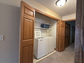 208 Franklin St in Sanborn, IA - Building Photo - Building Photo