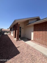 11756 Royal Banner Ln in El Paso, TX - Building Photo - Building Photo