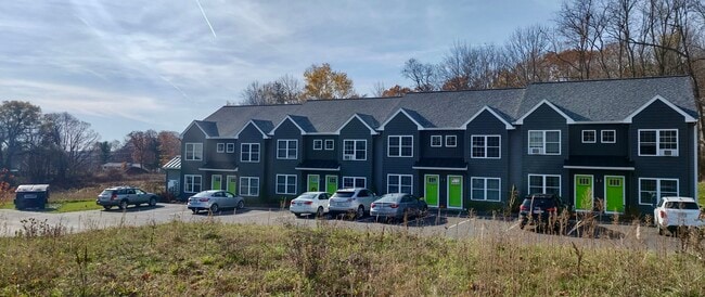 117 Old Pine Hill Rd, Unit 14 in Berwick, ME - Building Photo - Building Photo