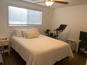 3724 Tudor Way SE, Unit 3724 in Albany, OR - Foto de edificio - Building Photo