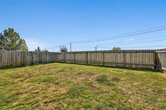 821 Fortrose Ter in Pflugerville, TX - Building Photo - Building Photo