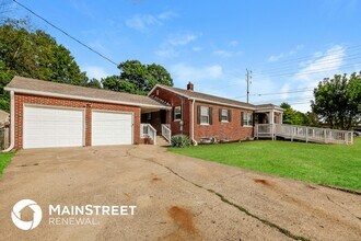 7 N Irwin St in Indianapolis, IN - Building Photo - Building Photo