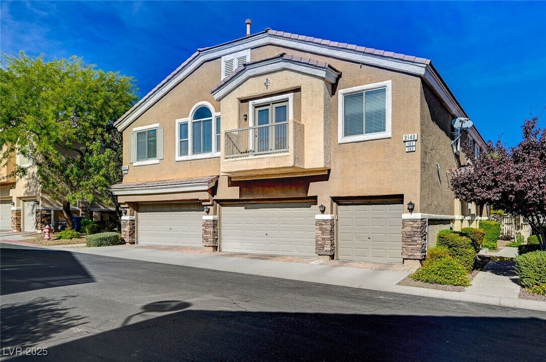 9140 Forest Willow Ave in Las Vegas, NV - Building Photo