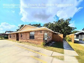 3141 Bloomingdale Villas Ct in Brandon, FL - Building Photo
