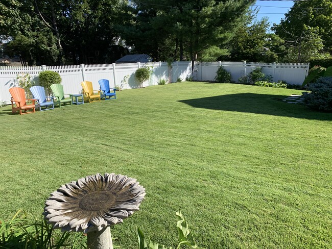 105 Lee Ave in Great Neck, NY - Building Photo - Building Photo