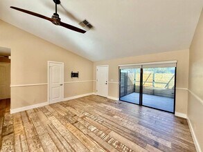 23331 Club Villas Dr in Land O Lakes, FL - Building Photo - Building Photo