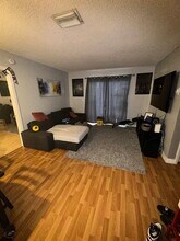 10035 Winding Lake Rd in Sunrise, FL - Building Photo - Building Photo