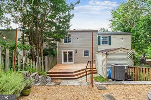 3602 Dorshire Ct in Pasadena, MD - Building Photo - Building Photo