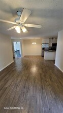 640 Golden Raintree Pl in Brandon, FL - Building Photo - Building Photo