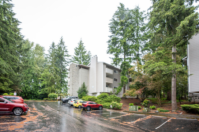 4001 145th Ave NE in Bellevue, WA - Foto de edificio - Building Photo