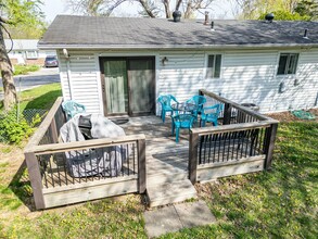 12 E Alhambra Dr in Columbia, MO - Building Photo - Building Photo