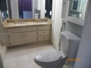 600 N 35th Ave in Hollywood, FL - Building Photo - Building Photo