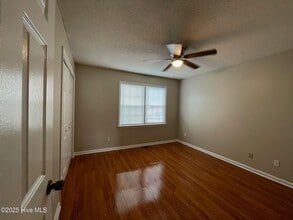 3826 Sterling Pointe Dr in Winterville, NC - Building Photo - Building Photo