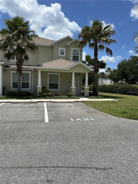 1421 Retreat Cir