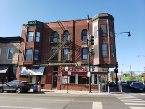 3500 S Halsted St in Chicago, IL - Building Photo - Building Photo