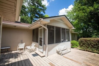 108 Meadow Wood Rd in Gadsden, AL - Building Photo - Building Photo