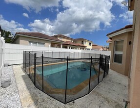 3725 NE 10th Ct in Homestead, FL - Building Photo - Building Photo