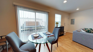 Fisher Trails in Dallas, TX - Building Photo - Building Photo