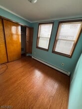 5 Norwood Ave in Irvington, NJ - Building Photo - Building Photo