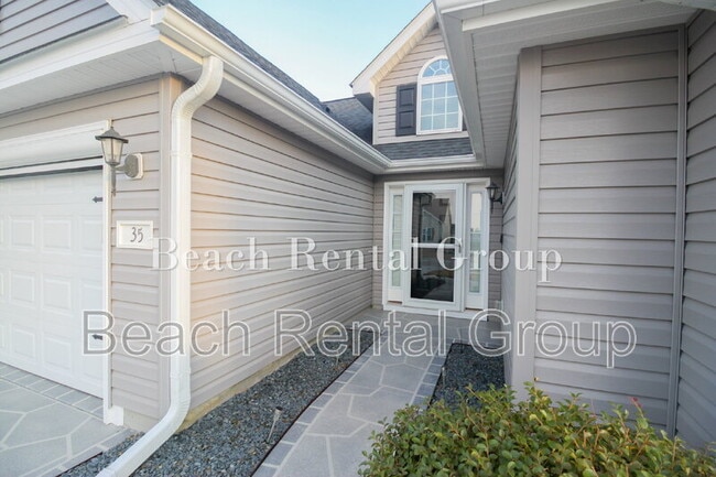 35 Palmetto Green Dr in Longs, SC - Foto de edificio - Building Photo