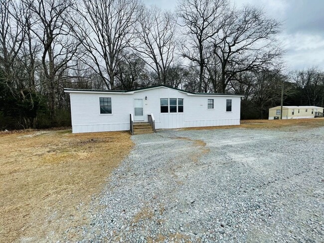 162 Shady Creek Rd in Pikeville, NC - Building Photo - Building Photo