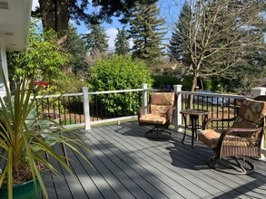 541 Riverview Dr NW in Salem, OR - Building Photo - Building Photo