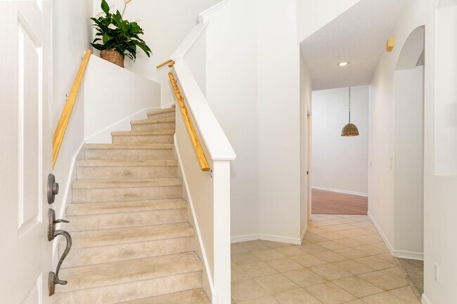 107 Mar Brisa Ct in Satellite Beach, FL - Building Photo - Building Photo