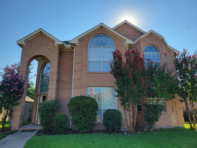 7020 Goldenrod Dr