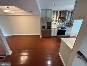 7806 Whistling Pines Ct in Ellicott City, MD - Building Photo - Building Photo