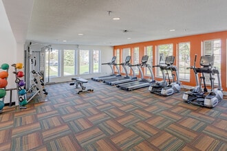 Meridian Pointe Apartment Homes in Burnsville, MN - Building Photo - Interior Photo