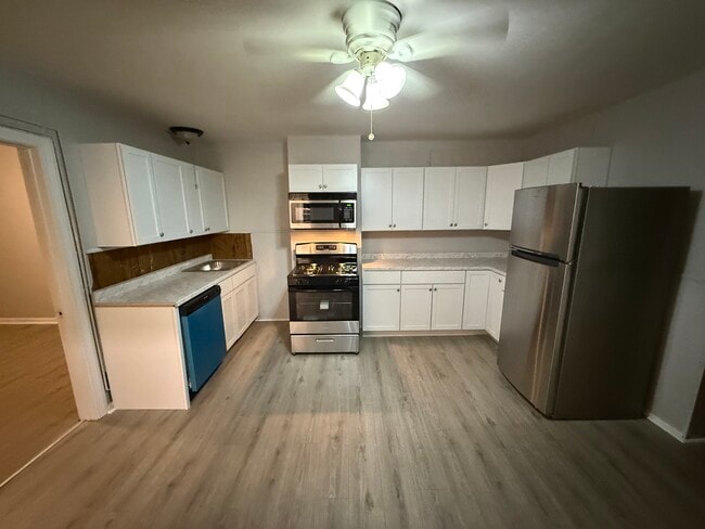 62 Harrington St, Unit 3