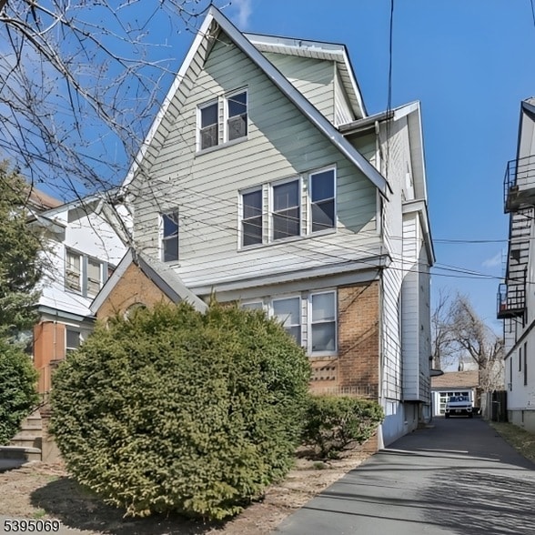 property at 35 Cleveland Ave