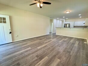 1582 Hobbs Island Rd SE in Huntsville, AL - Building Photo - Building Photo