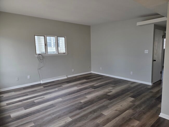 763 Douglas St, Unit 763 Douglas in Jackson, MI - Building Photo - Building Photo