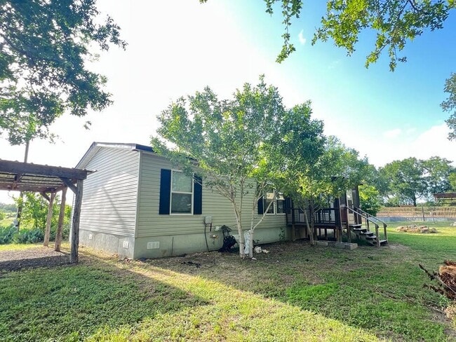 property at 112 S Fitzwilliams Ln