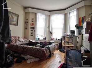 1242 Commonwealth Avenue-Unit -7 in Boston, MA - Building Photo - Building Photo