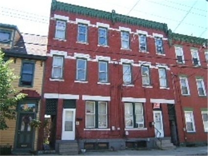 521 Suismon St in Pittsburgh, PA - Building Photo