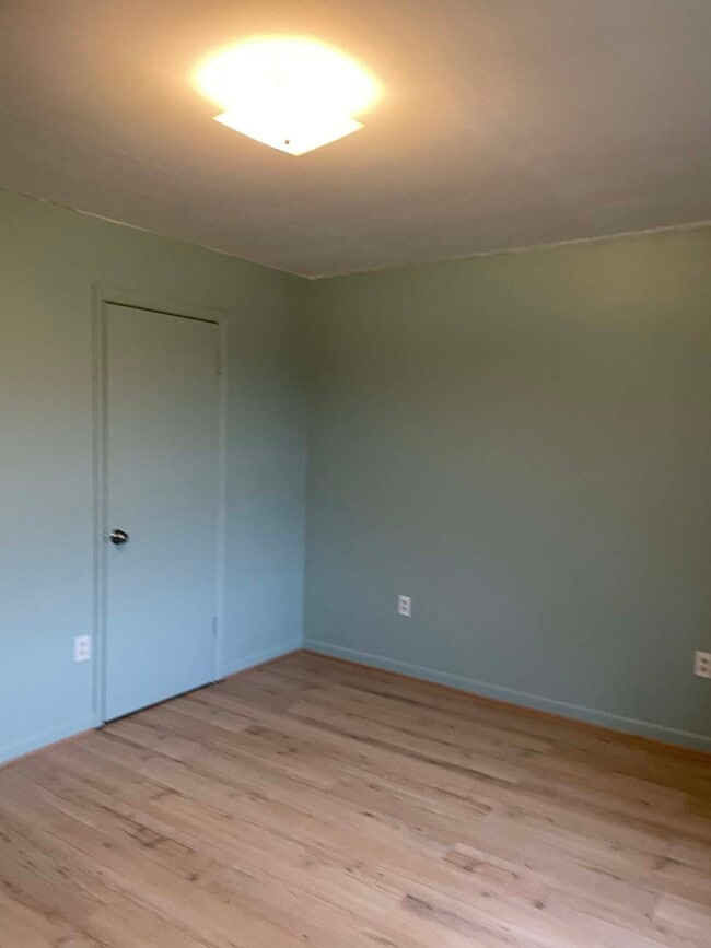 1143 Lawrence Rd in Murfreesboro, TN - Building Photo - Building Photo