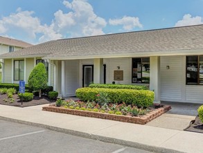 Starline in Nashville, TN - Foto de edificio - Building Photo