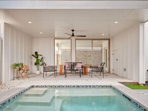 3208 Govalle Ave in Austin, TX - Building Photo - Building Photo